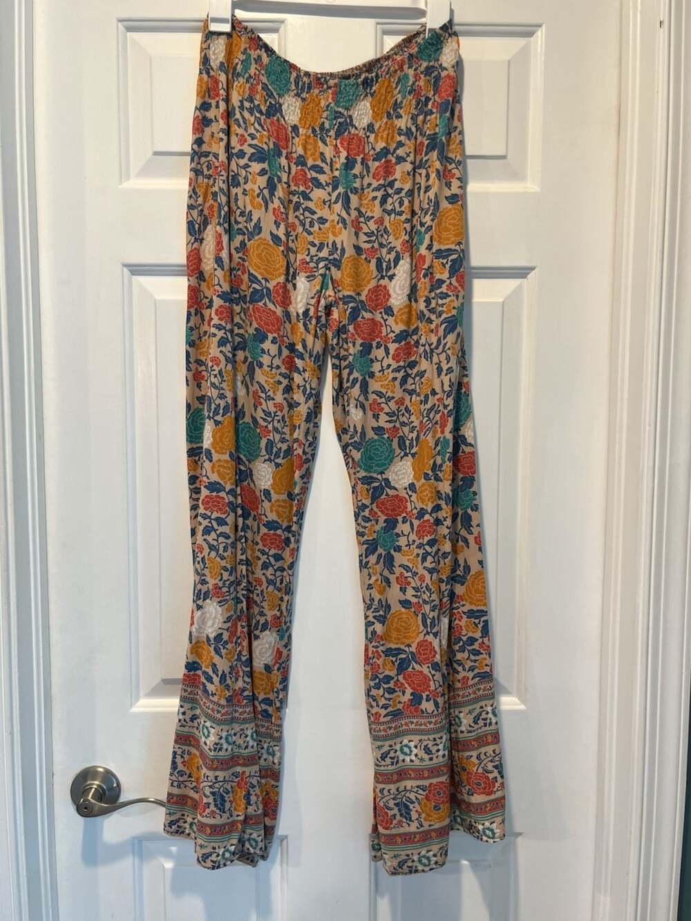 Sea Lustre Floral Pants Size L/XL Boho Wide Leg Smocked Waist